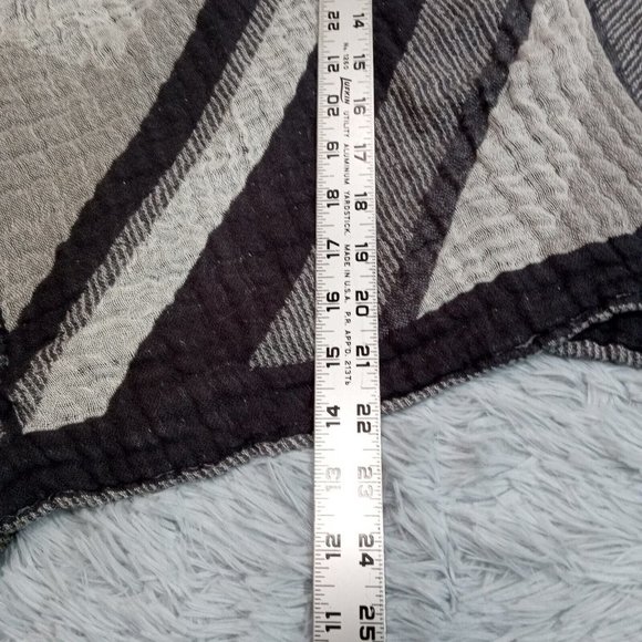 American Eagle Outfitters Womens Sweater Cardigan Gray Shawl Open Front One Size - Picture 8 of 8